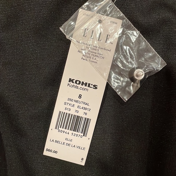 Dress - Picture 3 of 3